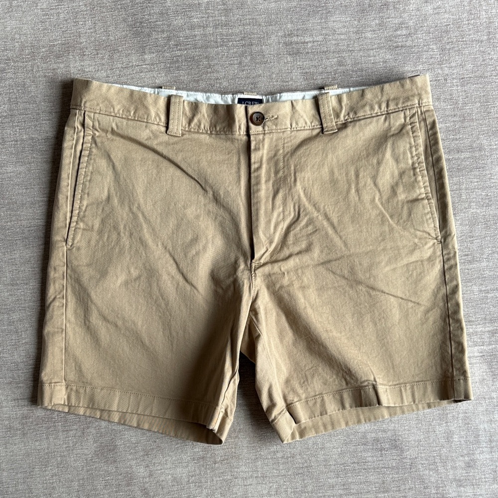 J Crew | Men’s Chino 7” Shorts
